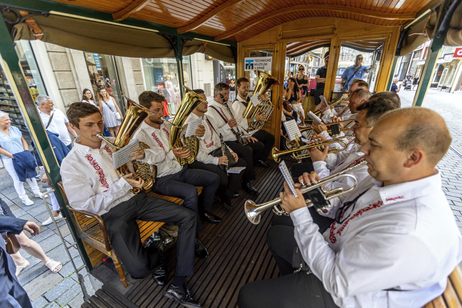 Přehlídka_foto R.Vnenčák_archiv BBF