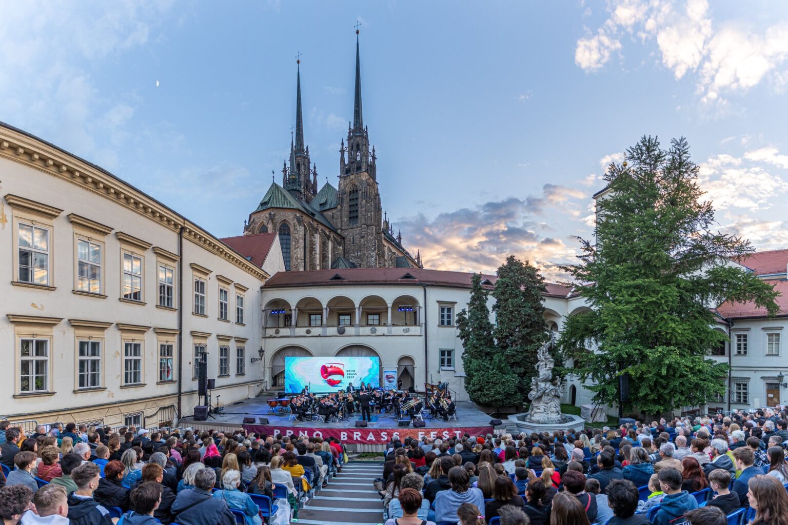 417496349_487355873858094_1142283291351855419_n